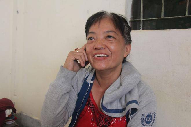 tin tuc 24h: xe long tieng khoc goi cha cua 3 con nam benh nhan tu vong khi mo tay - 2