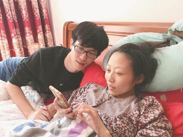 Bà bầu 29 tuần nhận tin sét đánh bị ung thư, con vừa chào đời, mẹ rơi vào hôn mê