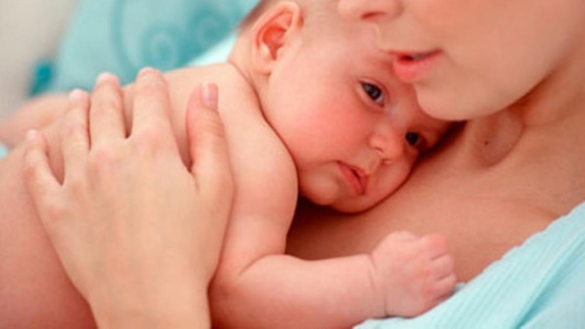 Kết quả hình ảnh cho Tiết lá» sá»ng sá»t vá» tương lai bé qua các khung giá» sinh, mẹ giữ giấy chứng sanh Äá» dò lại nha!