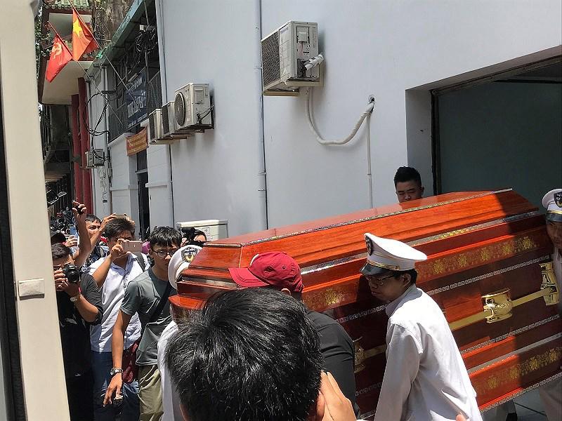 vo sap cuoi khoc ngat ben linh cuu cua "hiep si" nguyen hoang nam - 1