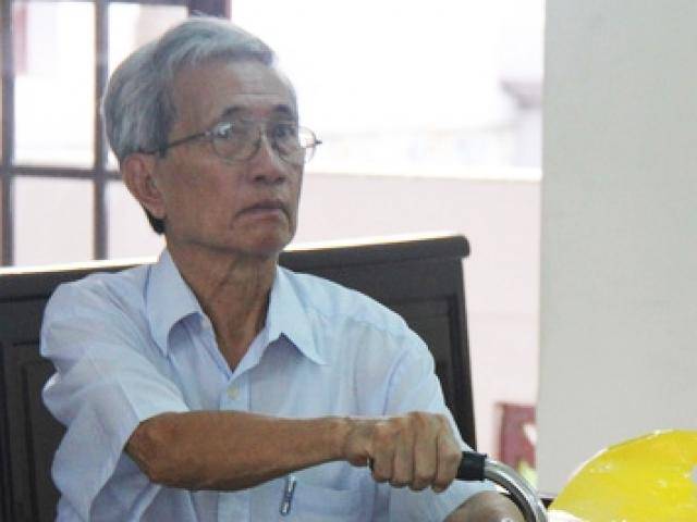 Thẩm phán xử Nguyễn Khắc Thủy dâm ô trẻ em nhận án treo nói gì?