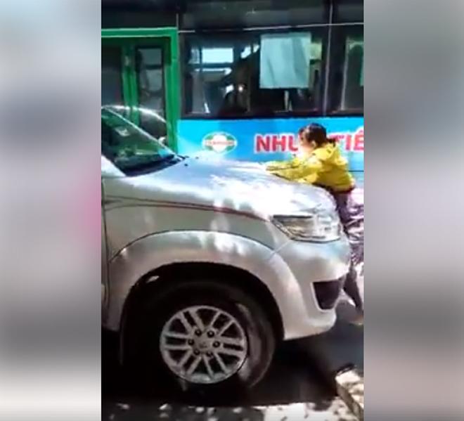 tin tuc 24h: loi khai noi da ga cua 2 nghi can dam chet hiep si o tp.hcm - 3