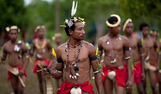 quan dao ky la noi trai gai duoc lam "chuyen ay" thoai mai khi moi 10 tuoi - 1