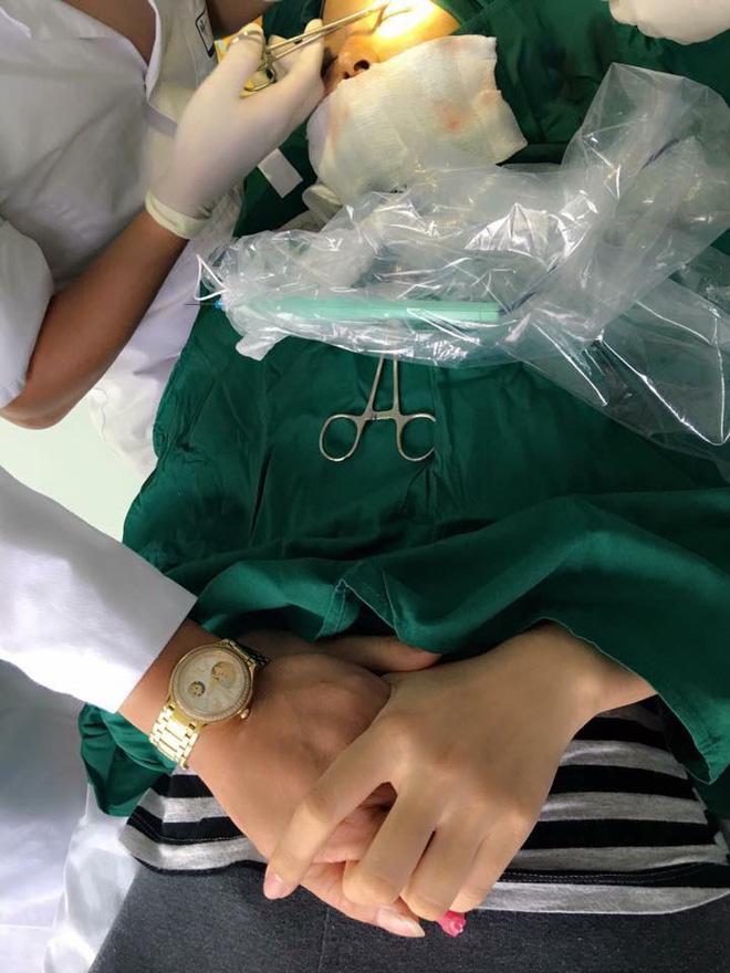 bi ban che xau, me tre ha thanh quyet tam "lot xac" nho phau thuat tham my - 4