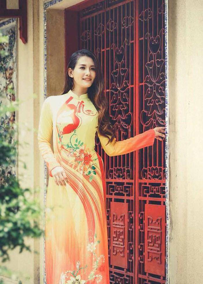 tin tuc 24h: suy sup vi con qua doi, chong "soc" nang khi biet su that vo giau phia sau - 4