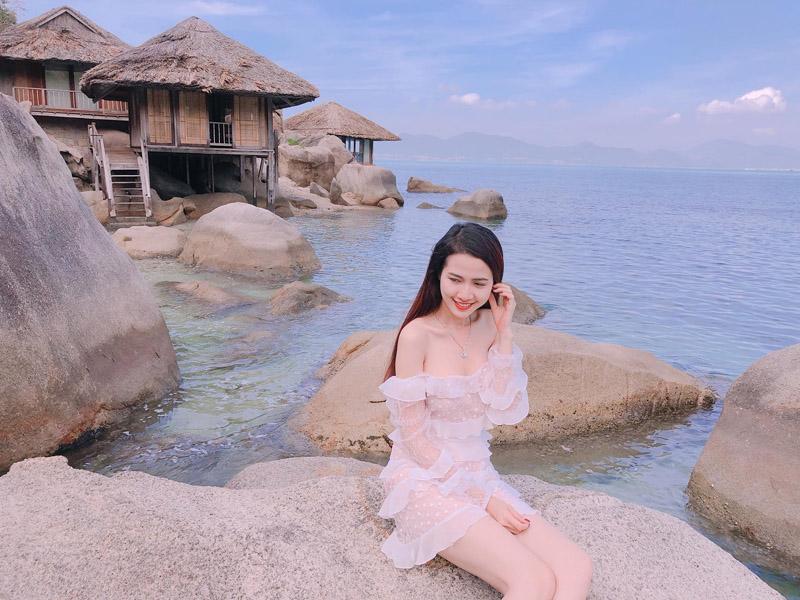 phan thi mo lot xac ngoan muc tu "gai que" da den nhem den sang chanh, trang non - 15