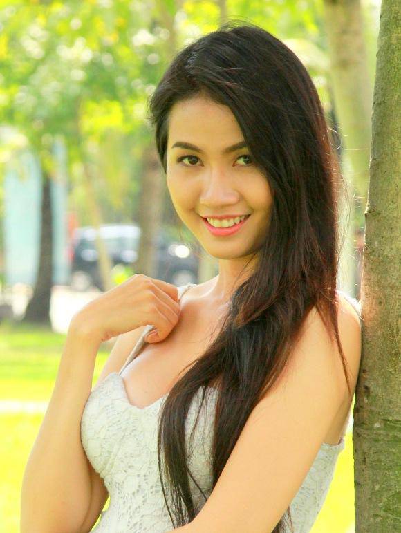 phan thi mo lot xac ngoan muc tu "gai que" da den nhem den sang chanh, trang non - 6