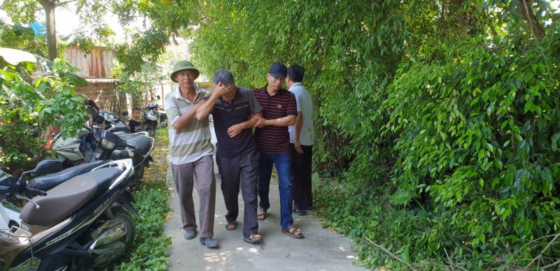 dam nuoc mat dua thi the lai tau se19 ve que nha - 5