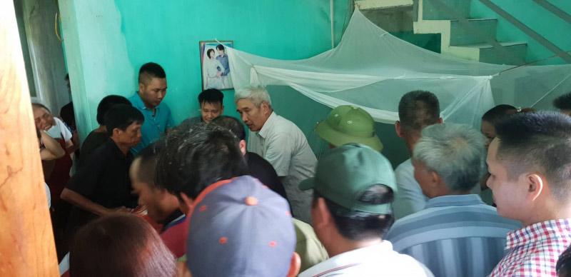 dam nuoc mat dua thi the lai tau se19 ve que nha - 10