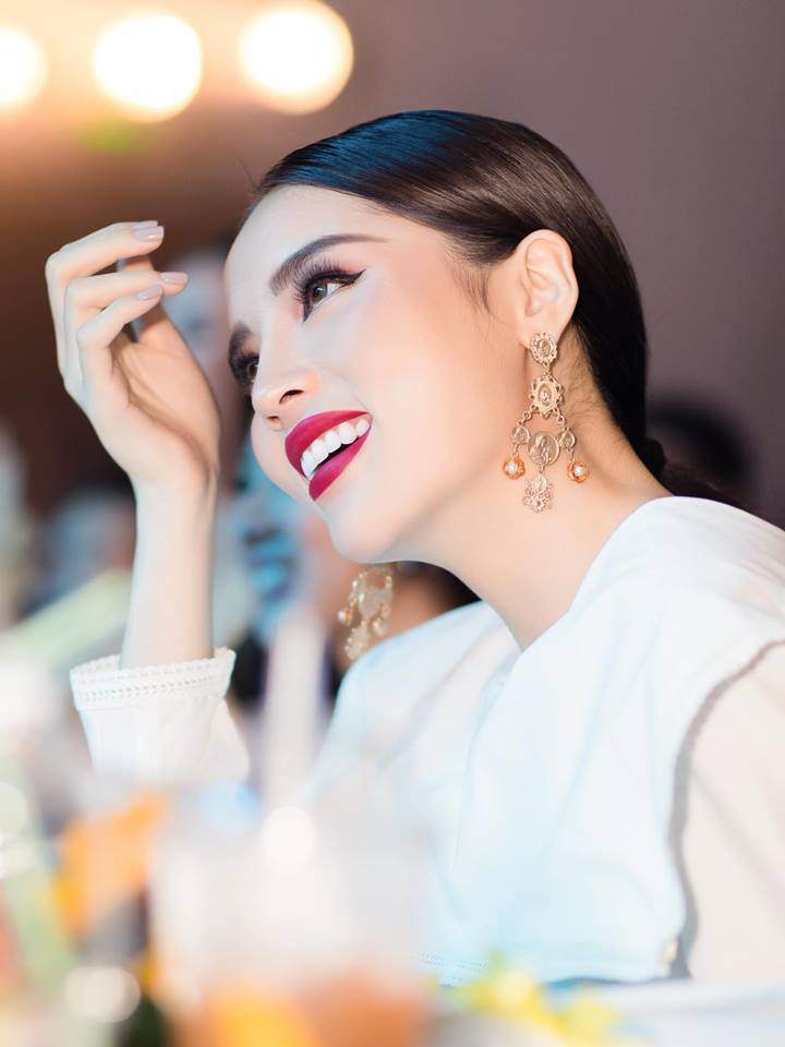 hoa hau noi tiep hoa hau, ky duyen "bat chuoc" mai phuong thuy ve long may tan thai duong - 1