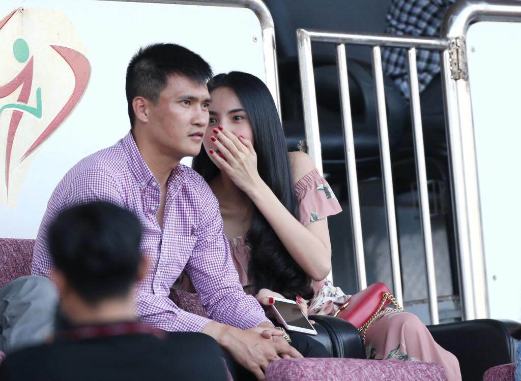 so huu gia tai trieu do nhung ba me mot con thuy tien chi dung moi mot chiec tui hieu - 8