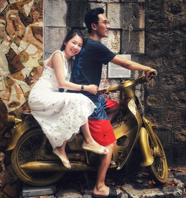 moi tinh hoc tro dap tan dinh kien, cap doi yeu 10 nam khien ngan nguoi nguong mo - 4