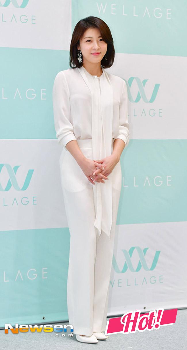 cung mac den trang ma ha tang van sang ngoi, phong cach phi phuong anh giam phong do - 7