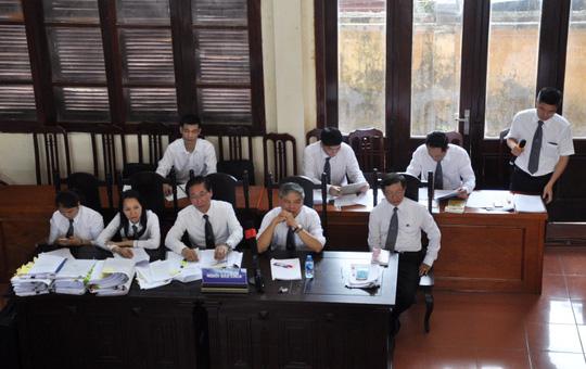 luat su phat hien bo y te sua cau hoi cua co quan dieu tra, “buoc toi” bac si luong - 1