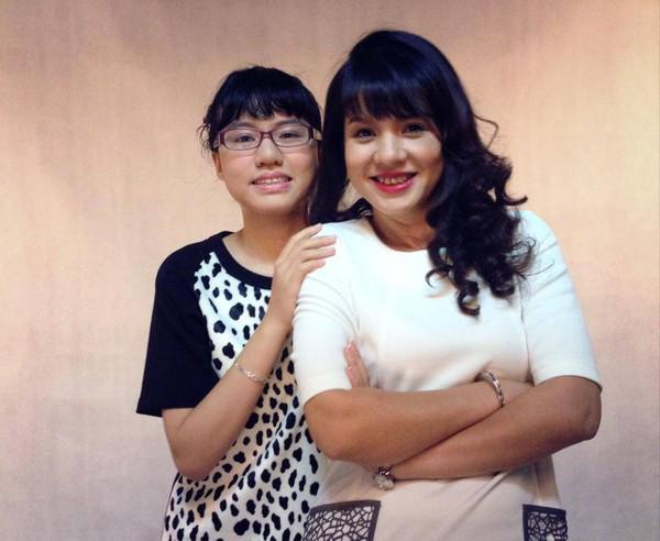 mc diem quynh: "lam me o tuoi 45, toi kha nhan vi co con gai lon ho tro" - 2