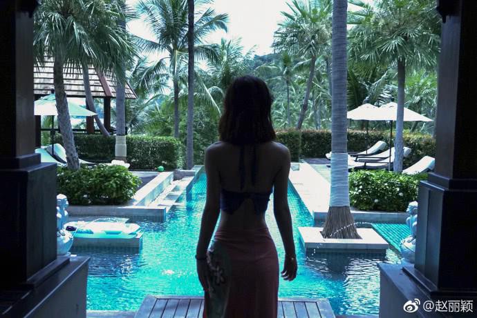 ngoi sao 24/7: nguoi day seo sau tai nan bong 8 nam truoc, selina van tu tin dien bikini - 8