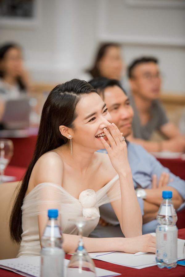clip: phan ung la cua nha phuong khi bi to "co tinh so nguc" nhan phuc vinh - 1