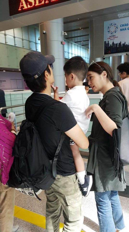 lan hiem hoi vo chong lee byung hun cong khai dua con trai xuat hien truoc cong chung - 3