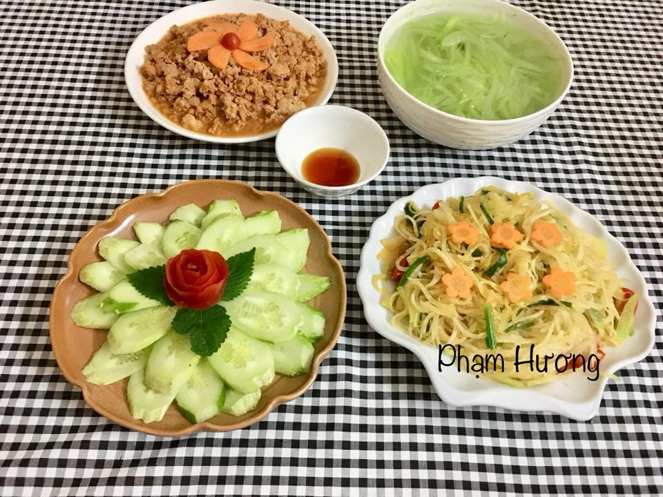 bi quyet nau ngon cua vo dam khien chong an com hang van danh bung ve luc com nha - 14