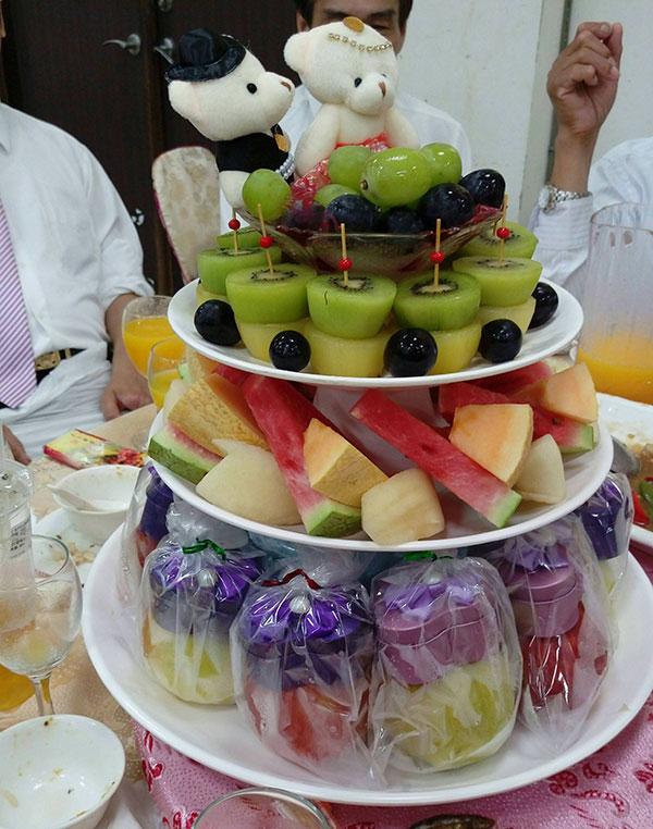 co cuoi que hoanh trang voi 20 mon toan hai san sang chanh khien dan tinh choang vang - 8