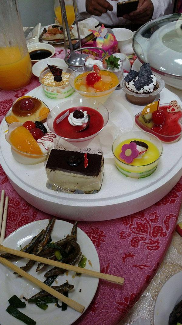 co cuoi que hoanh trang voi 20 mon toan hai san sang chanh khien dan tinh choang vang - 9