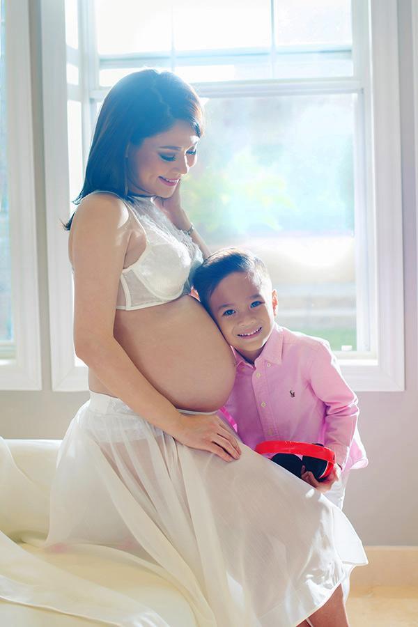 sap lam bon, thanh thao van khong quen cham lo day do tot con nuoi jacky minh tri - 6