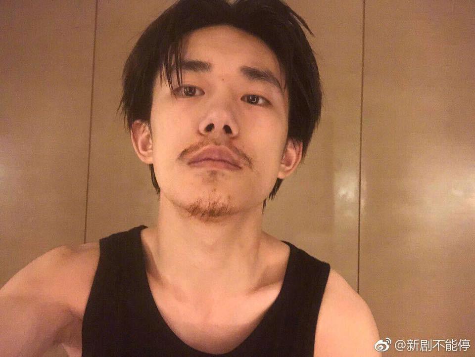 ngoi sao 24/7: moi 18 tuoi, dich duong thien ti "day thi" de rau trong nhu da ngoai 30 - 1