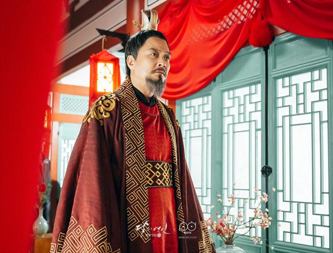 quay roi tinh duc gay nhuc nhoi lang giai tri han: mot nua su that khong phai su that - 3