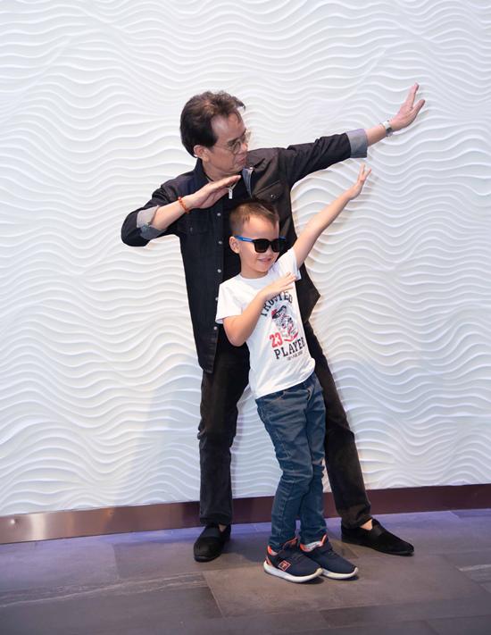 vo kem 44 tuoi cua nhac si duc huy lo dien sau sinh ben chong va con trai - 4