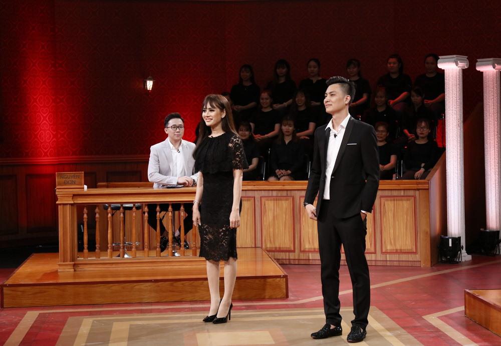 nguoi dep chuyen gioi lam khanh chi "to" chong gia truong, kiem soat qua da - 8