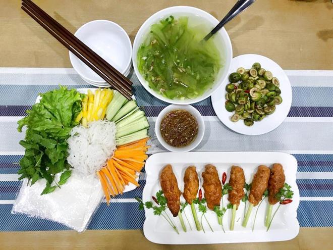 9x "de nhat dam dang", chi nau nhung bua com 50 nghin cung khien chong con tang can veo veo - 2