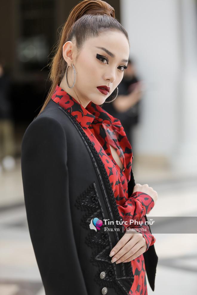 dien boots chien binh ma di tat da, minh hang bi ho ngoc ha da deu? - 1