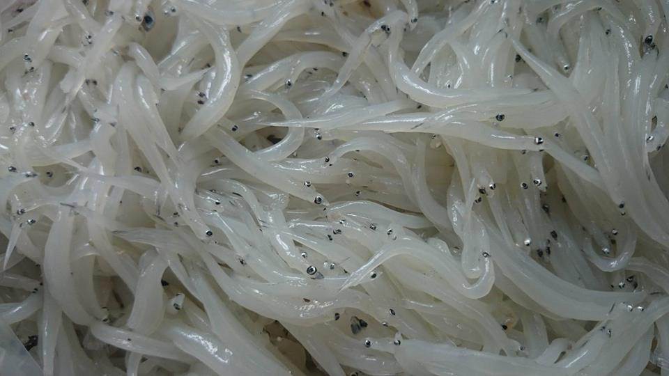 khong ngo ca ngan be xiu "van nguoi me" lai dat gap doi thit! - 1