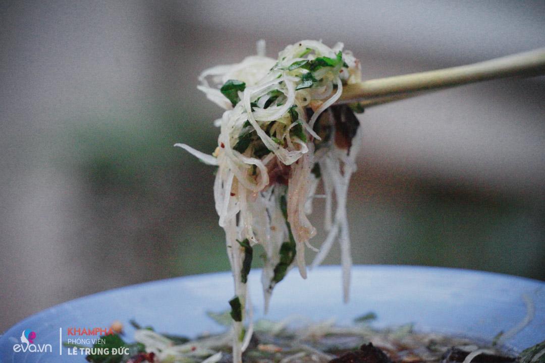 xe nom bo kho gan 40 nam khong mot tieng rao, kiem 4 trieu moi ngay cua “giao su” hn - 10