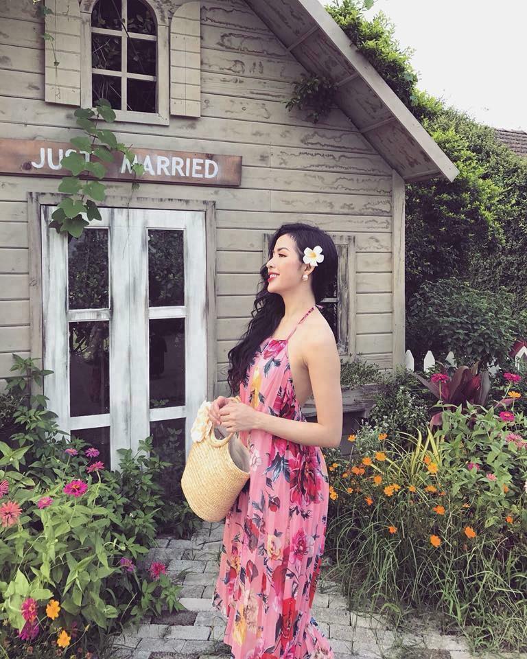 3 mon phu kien chi em dang mua am am de chup anh "song ao" khi di bien - 4