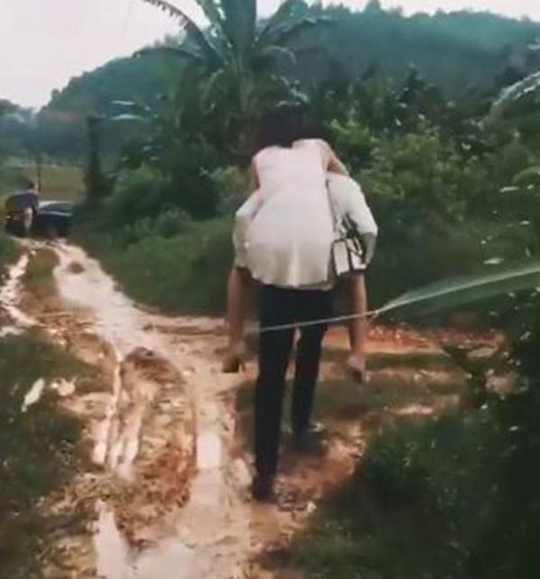 chang trai cong ban gai di qua sinh lay tuong duoc nguong mo, ai ngo bi nem da du doi - 3