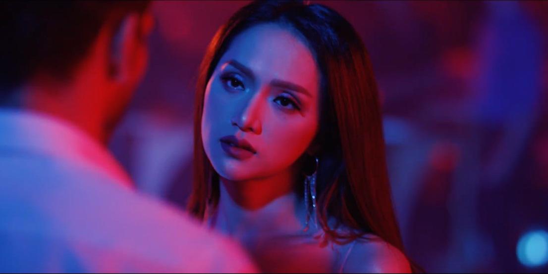 ngoc trinh khoe tien, xe hoi, kim cuong trong nhung thiet ke moi cua do long! - 8