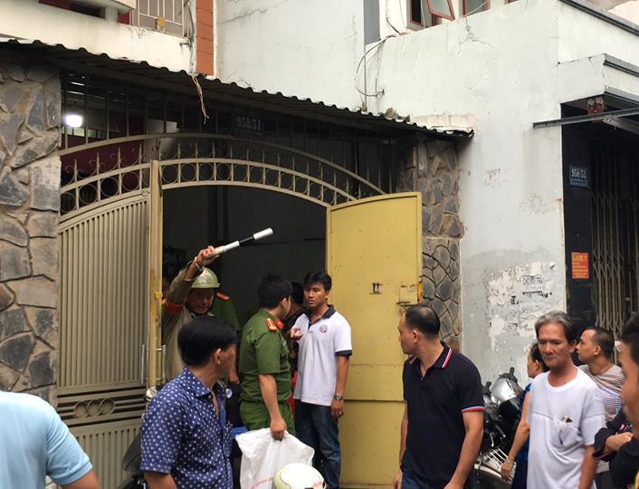 vu hai cha con chet bat thuong o sai gon: nghi nguoi cha sat hai con trai roi tu tu - 1