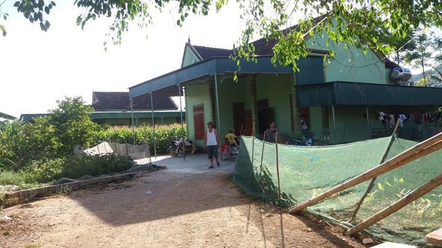 bi an vu thieu nu 20 tuoi thieu nang bi nguoi la dua di trong dem - 2