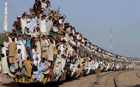 lac hau, thieu nha ve sinh nhung dat nuoc nay lai co nhieu ty phu thu 3 the gioi - 1