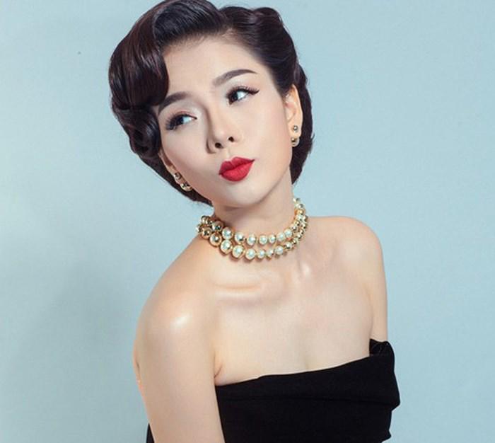 "nu hoang phong tra" le quyen dep nhu nu than bat chap mat moc khien gai son phai ghen ty - 7