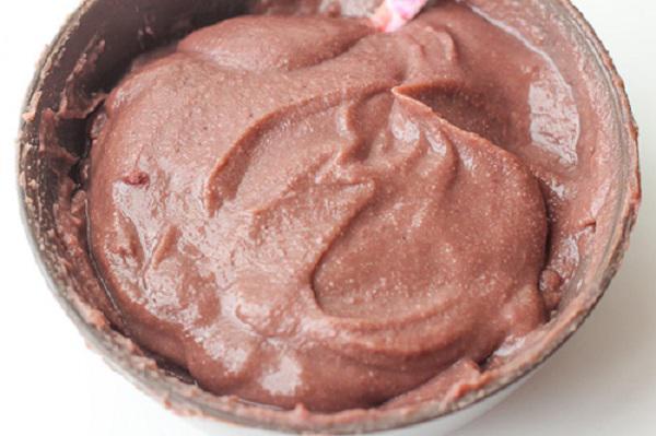 dung lo de xong se xau vi da co 3 cach cham soc da mat sau sinh cho cac chi - 7