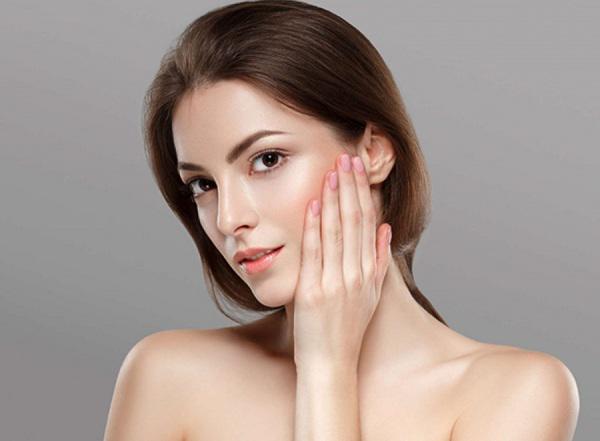 dung lo de xong se xau vi da co 3 cach cham soc da mat sau sinh cho cac chi - 8