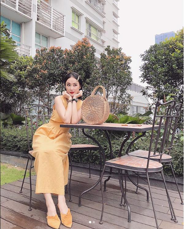 angela phuong trinh noi bat duoi nang he cung chiec tui ngo nghinh - 4