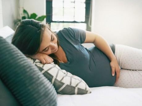 3 việc mẹ bầu càng lười biếng càng giúp thai nhi khỏe mạnh, tránh dị tật