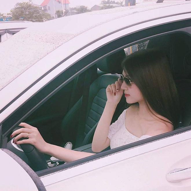 thuc hu cau chuyen co gai mua bia cho ban trai xem world cup nhung bi bo bom - 4