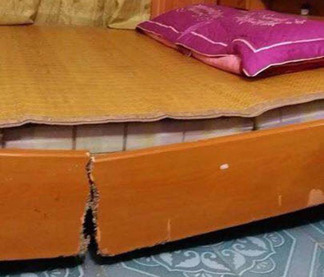 tin tuc 24h: cap doi “may mua” den… sap ca giuong khien le tan nha nghi boi roi - 1