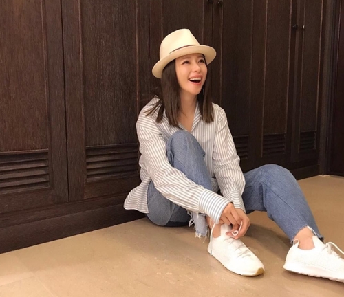 tù nhuọc tuyen lam gi de trẻ trung nhu thiéu nũ ỏ tuỏi u50? - 2