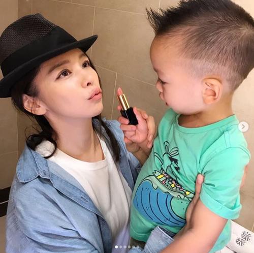 tù nhuọc tuyen lam gi de trẻ trung nhu thiéu nũ ỏ tuỏi u50? - 13