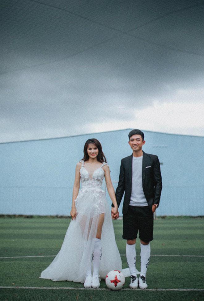 anh cuoi co dau di giay the thao tren san bong mua world cup gay 'sot mang' - 12